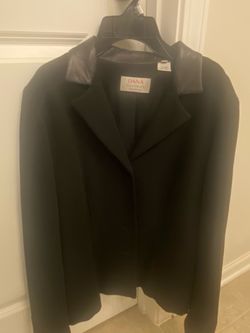 DANA BUCHMAN  BLAZER (Size L)