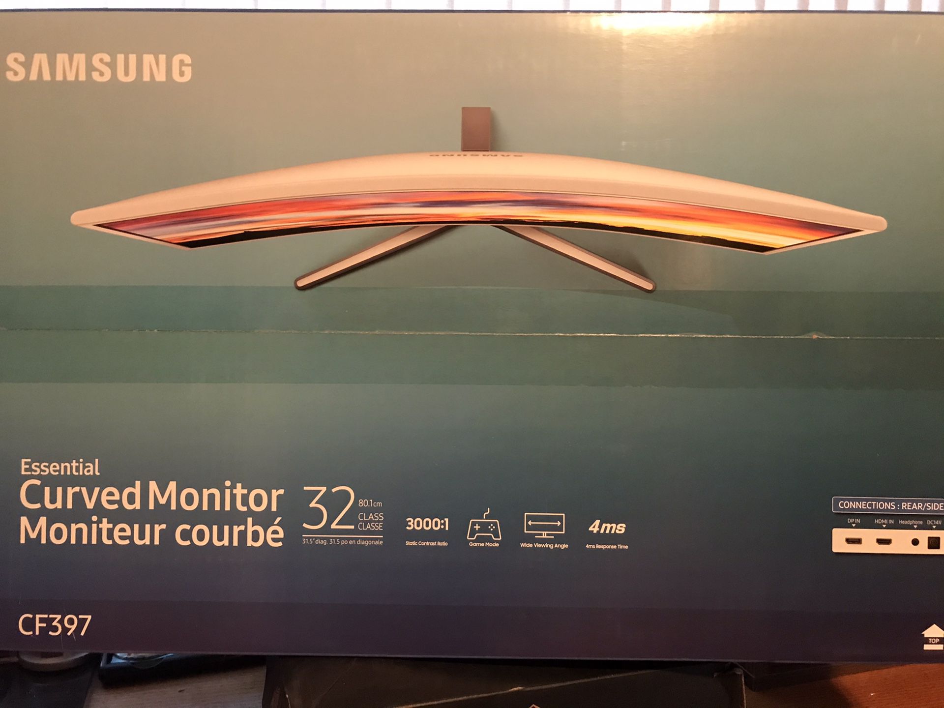 Samsung 32” curved screen monitor