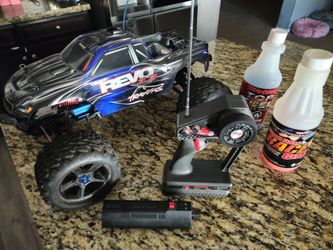 Traxxas 3.3 REVO!!! 4X4 RC TRUCK