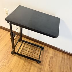 micoe C Shape Side Table Adjustable End Table with Side Basket and Bottom Mesh Storage Design Four Swivel Wheels with Brakes, Metal Frame MDF Wooden B