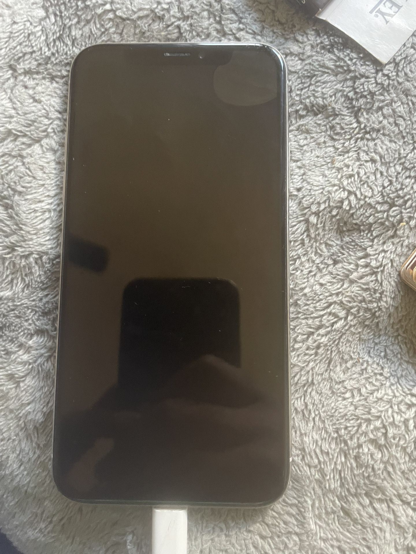 iPhone X LCD Broke For Parts 