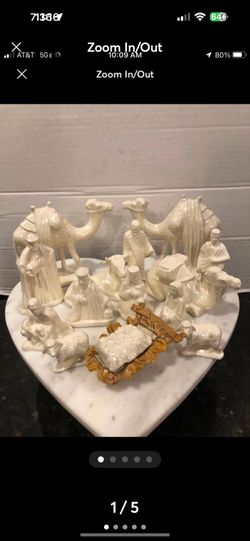 Nativity 15 piece pearlized set gorgeous!