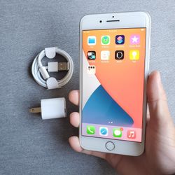 iPhone 8 Plus - UNLOCKED - Like New 