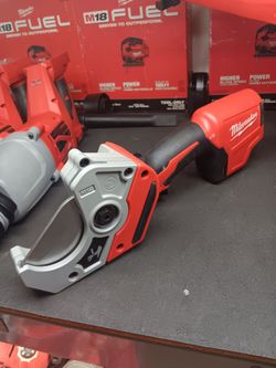Milwaukee M12 Cordless Pipe Cutter Tool Only