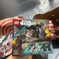 LEGO STAR WARS UNDER RETAIL