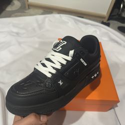 Lv Trainers