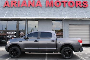 2013 Toyota Tundra CrewMax