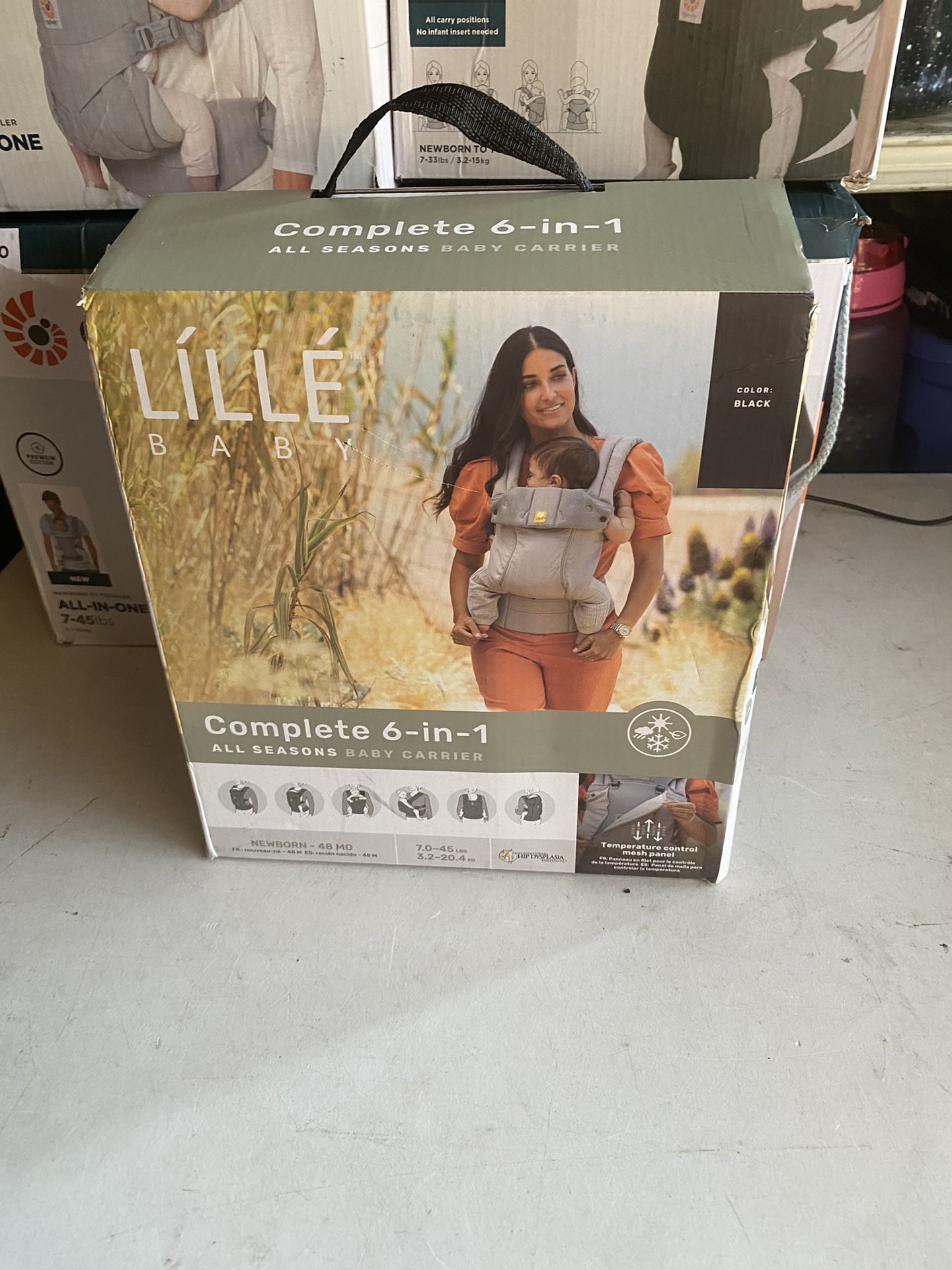LÍLLÉbaby Complete All Seasons Ergonomic 6-in-1 Baby Carrier
