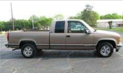 Amazing deal 95 Gmc sierra runs and drives