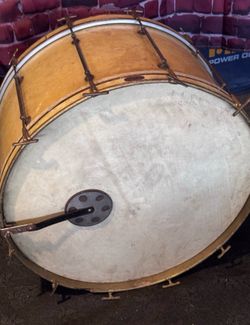 Vintage Leedy 28” Bass Drum with Damper – Rare 1930s/1940s Collector Piece