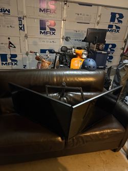 Pair of LG 32” IPS Computer Monitors + Adjustable Arms