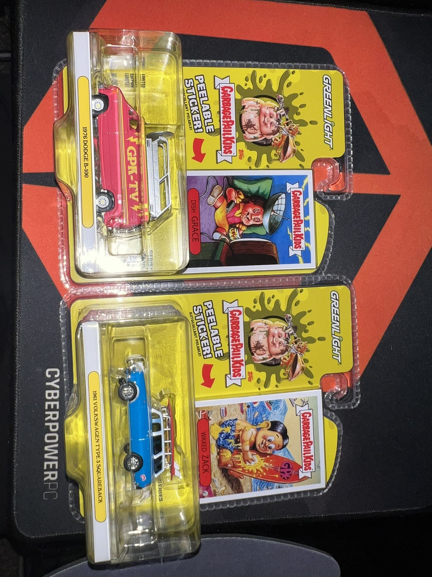 Green Light, Garbage Pail Kids
