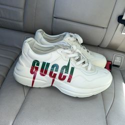 GUCCI SHOES 