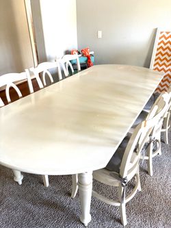 Table and chairs FREE