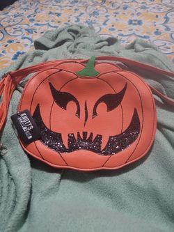 Knott’s Scary Farm Jack O Lantern Pumpkin Goth Crossbody Purse With Sequins