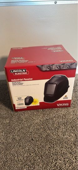 Brand New Lincoln Electric VIKING Welding Helmet – Never Used
