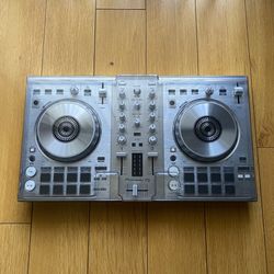 DDJ-SB3-S (silver) W/ Aftermarket Cover