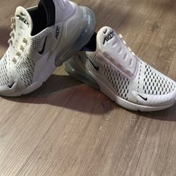 Nike Air 270