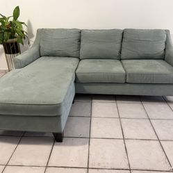 Sectional Sofa Cindy Crawford. Free Delivery 🚚 