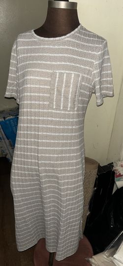 Women dress