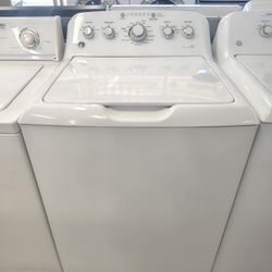 GE Top Load  Washer Super Capacity In Excellent Working Condition 