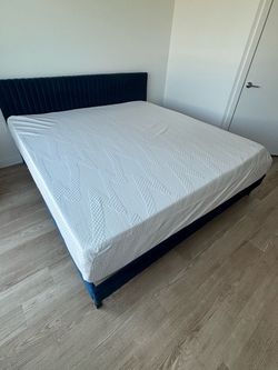King-size Mattress (12 inch) (gel memory foam)
