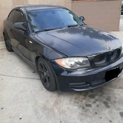 2010 BMW 128i