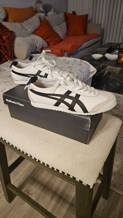 Onitsuka Tiger MEXICO 66  WHITE / BLACK