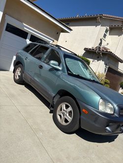 2002 Hyundai Santa Fe — FOR PARTS / AS-IS