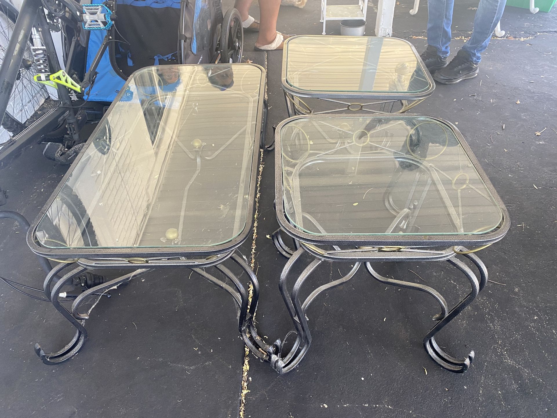Iron and glass table in very good condition (set Of 3)