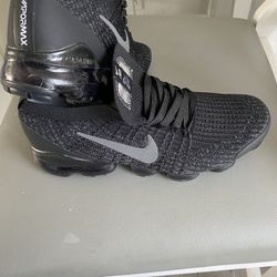 Vapormax Size 10