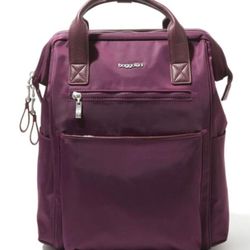 Baggallini Backpack Laptop & Tablet and cards Pocket