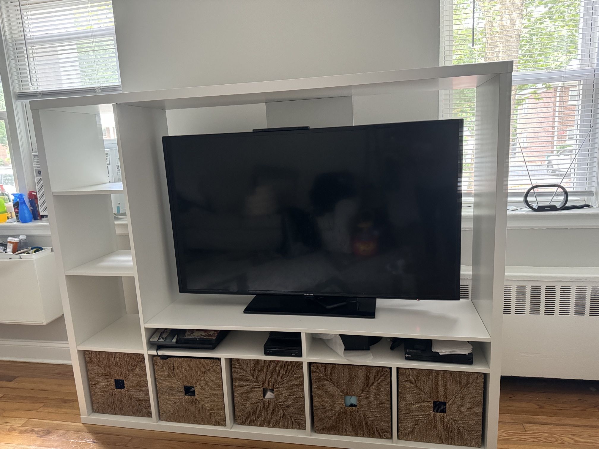 Lappland TV Unit IKEA - TV stand (ONLY UNIT, NO TV, NO CUBES) for