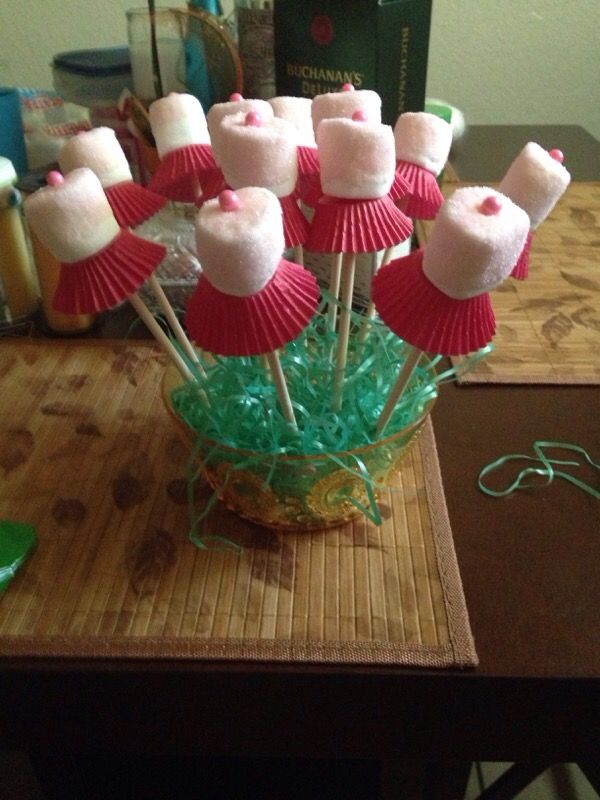 Marshmallows pops