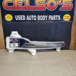 23 24 Mazda CX-50 RH Signal Light LED OEM.