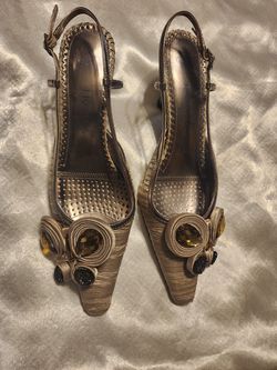 J. Renee Alida Champagne Crystal Rosette Slingback Pumps 9.5