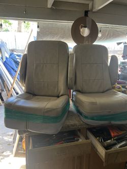 Driver And Passenger Seats. Rv Seats