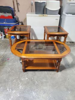 Coffee table set of 3