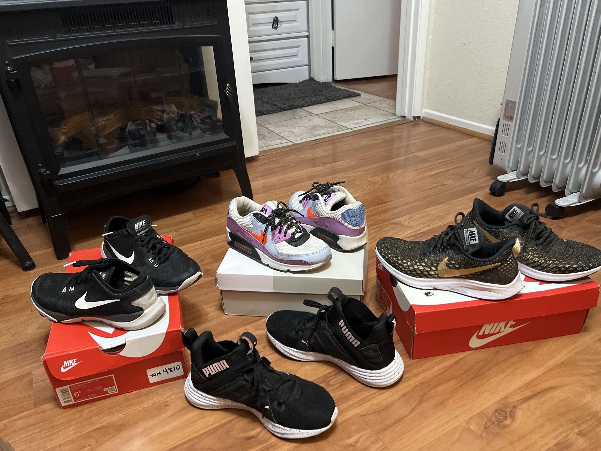 Women’s Nike Sneakers