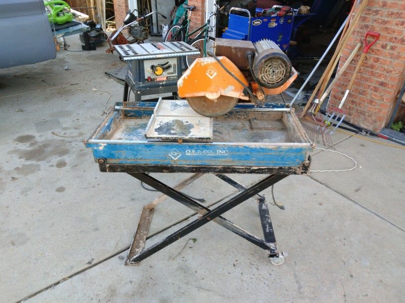 Tile Saw