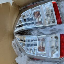 Toyota Prius 2010-2015 Gen 3 OEM Tail Light
