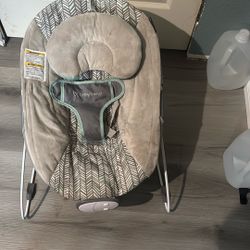 Baby Trend Bouncer 
