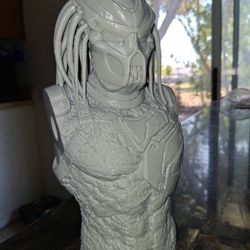 Predator Head Bust Unpainted