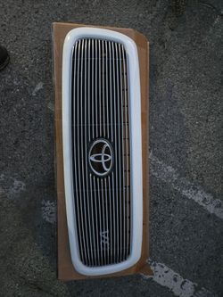 2001 2002 2003 2004 TOYOTA SEQUOIA GRILLE