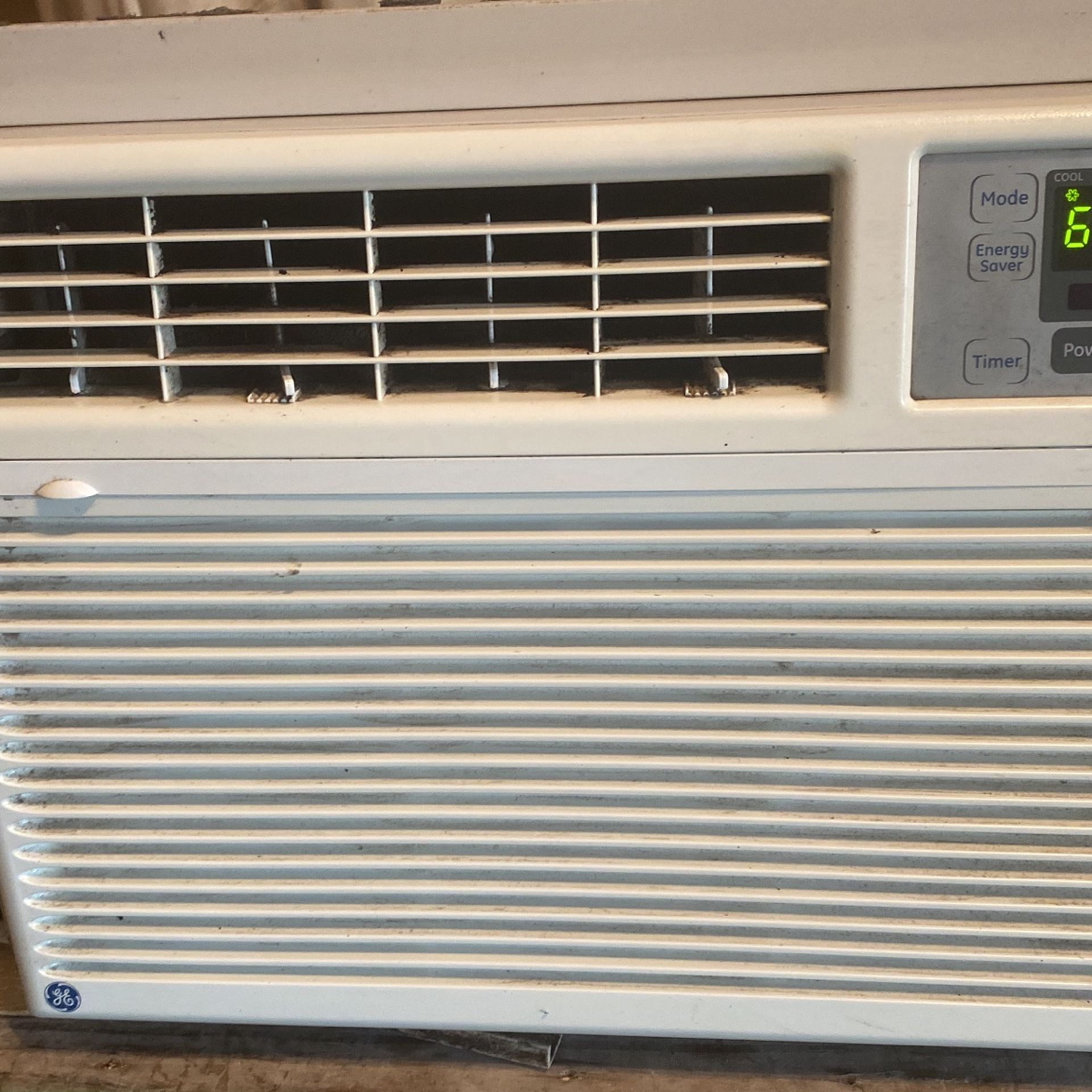 Air Conditioner 6,000 BTU