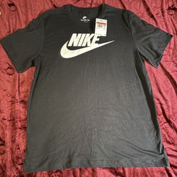 Men’s Large Nike Logo T Shirt