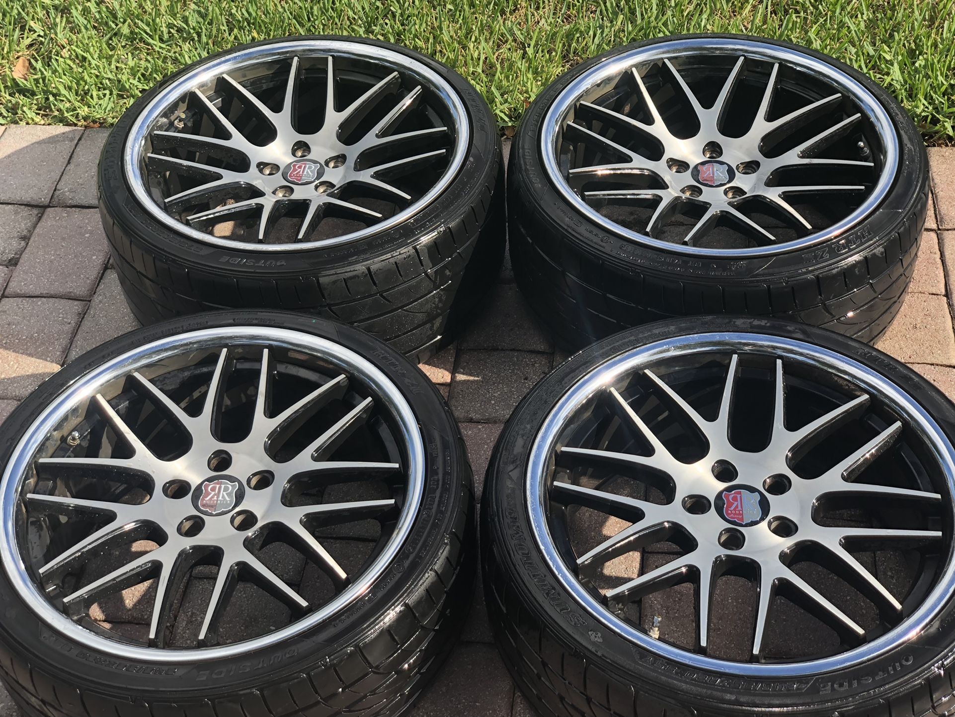 Roderick Luxury Wheels / Tires / Rims