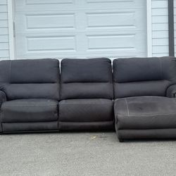 POWERED RECLINING 3 PIECES GRAY COUCH W/ USB CHARGER DELIVERY AVAILABLE 🚚