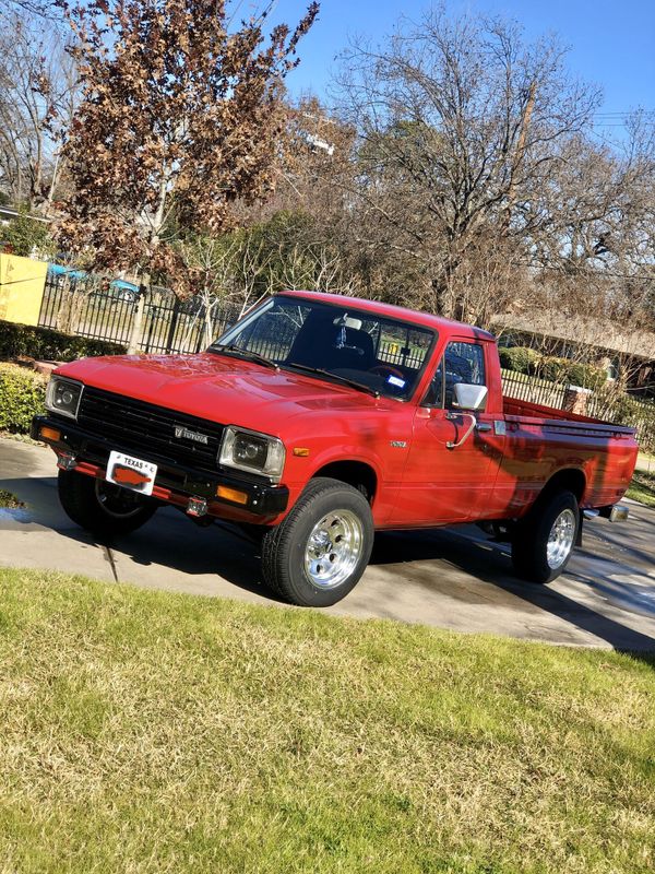 1982 Toyota Pickup 22R for Sale in Dallas, TX - OfferUp