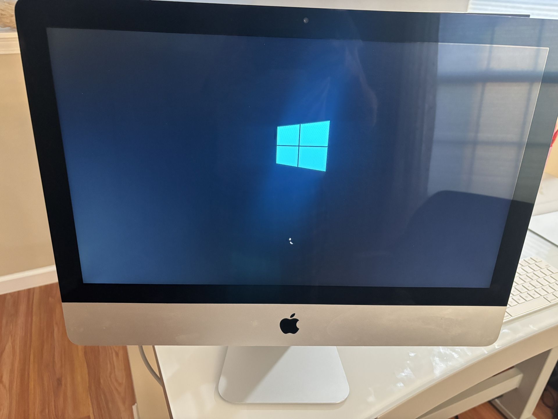 2013 iMac 21,5 Updated With Sonoma & Windows 10 Pro And Arcade